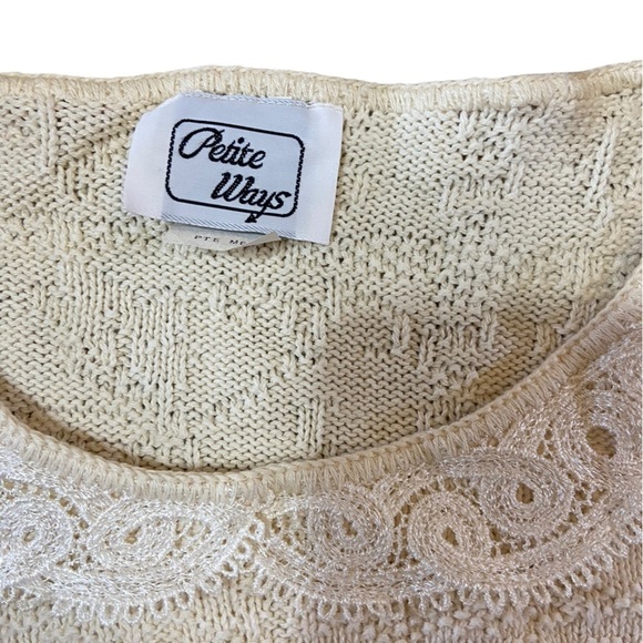 Vintage Petite Ways Off White Cream Short Sleeve Collared Sweater - Picture 4 of 16